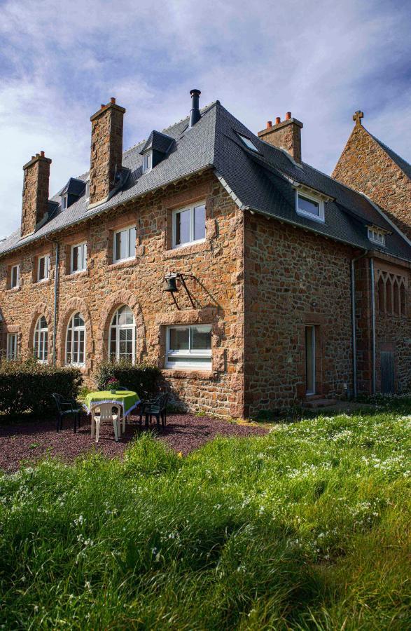 Le Presbytere Du Talbert Bed and Breakfast Pleubian Exterior foto